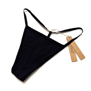 Skims sz M T String Thong Underwear Bottom Onyx Black NWT